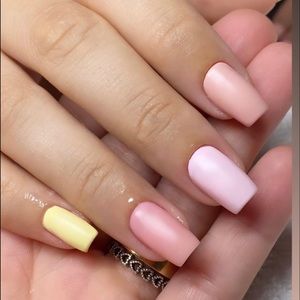 Meet your Posher, Aline